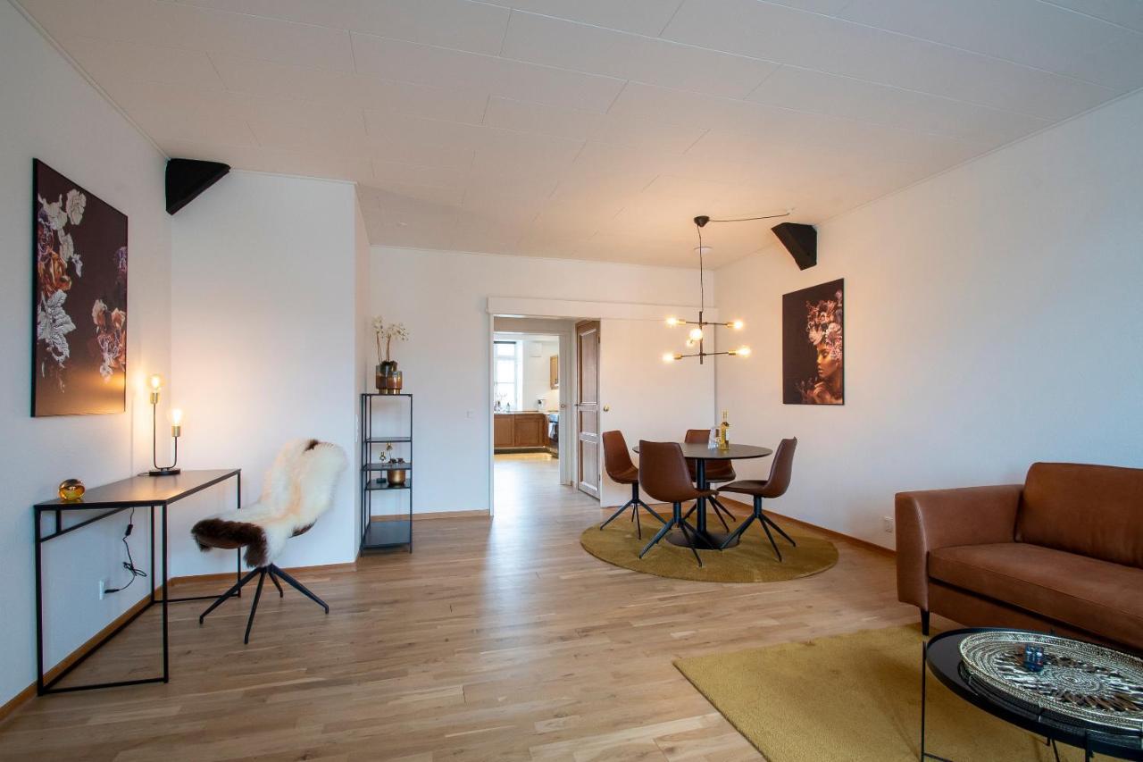 Stylish Two Floor Deluxe Apartment - 2 Bedroom Sønderborg Eksteriør bilde